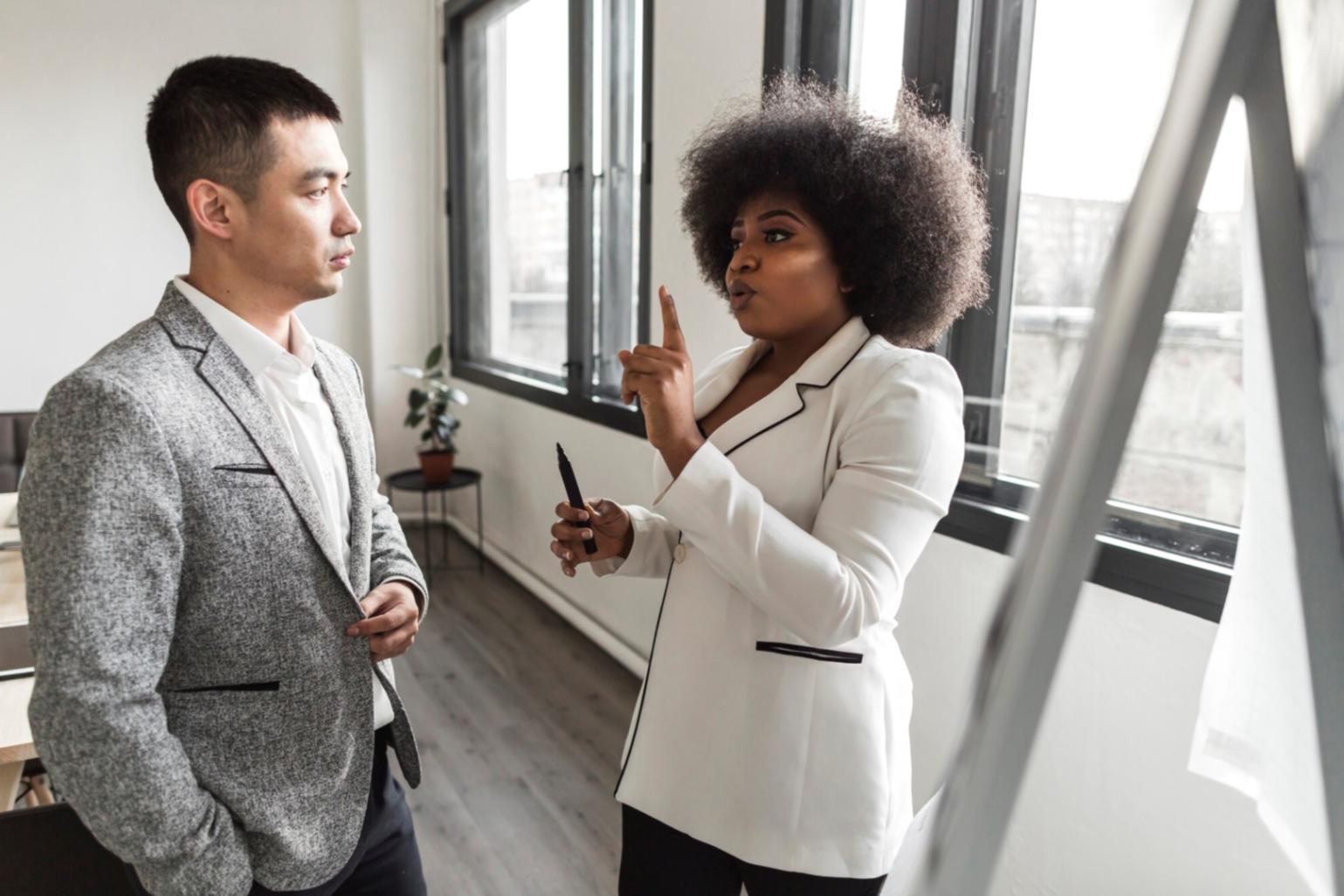 Herramientas digitales para control presupuestario efectivo