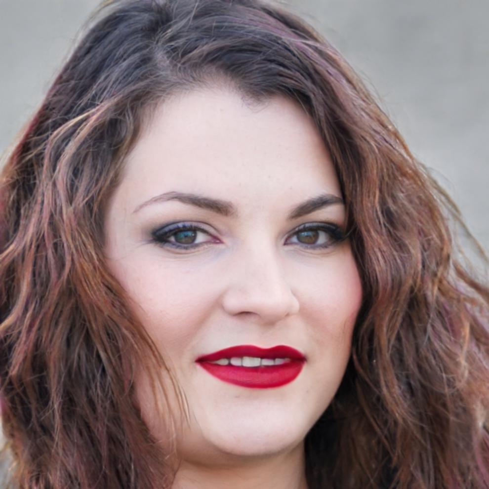 Alumna satisfecha del programa de gestión presupuestaria